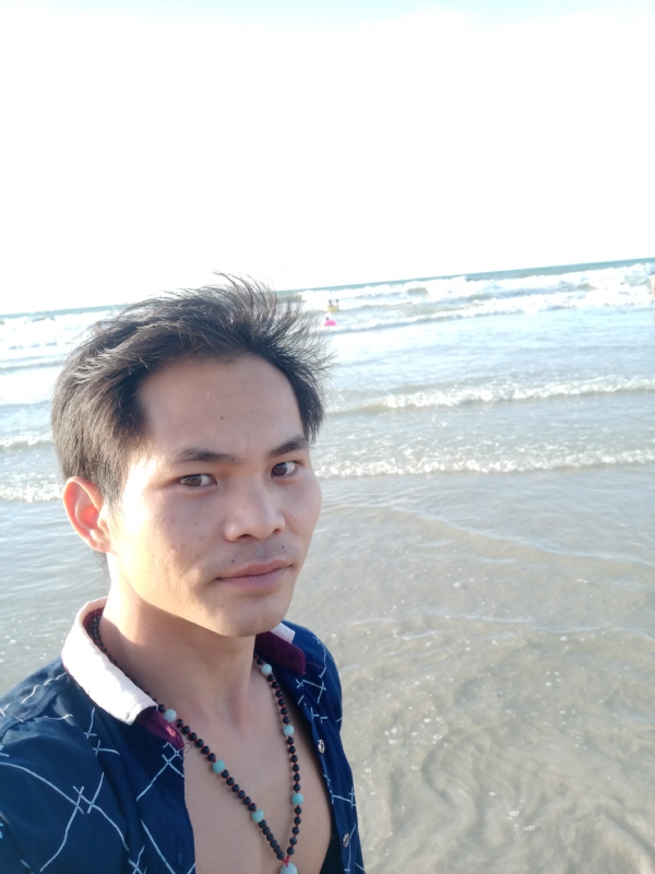 爱已欠费的第一张照片--钦州闪婚服务中心